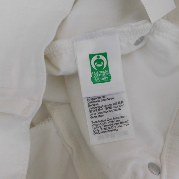 NWT!! J. CREW Petite High-Rise Kickout Jeans Solid White Size 26P 26 Petite - Picture 14 of 16